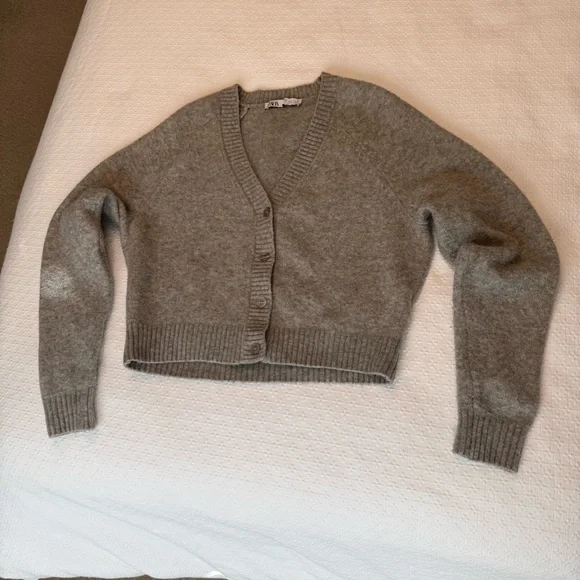 ZARA Button-Up Cardigan - Picture 5 of 8